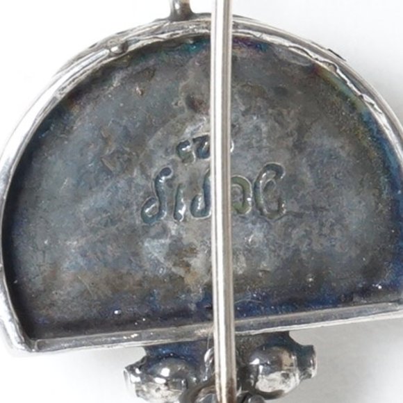 Designer Silver Earrings with Garnets - Picture 4 of 4